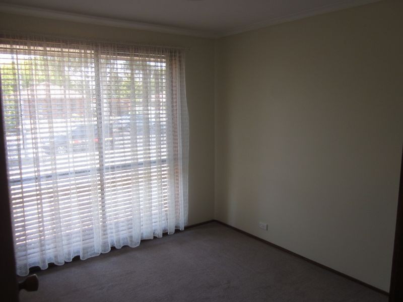 20 Kingston Avenue, Pakenham VIC 3810