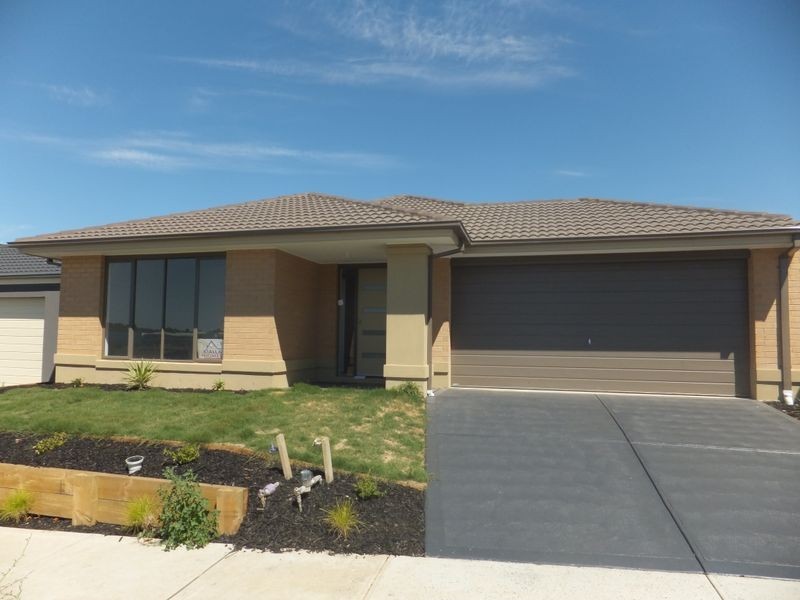 25 O’Brien Parade, Pakenham VIC 3810
