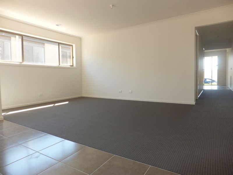 25 O’Brien Parade, Pakenham VIC 3810