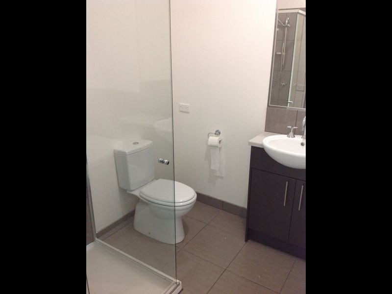 13/11 Howqua Place, Pakenham VIC 3810