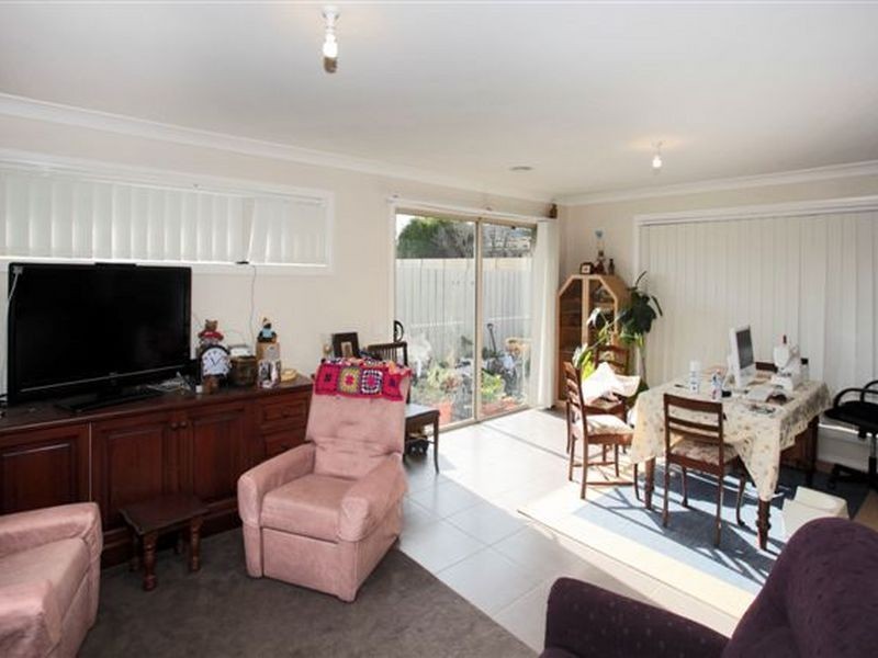 12B Savage Street, Pakenham VIC 3810