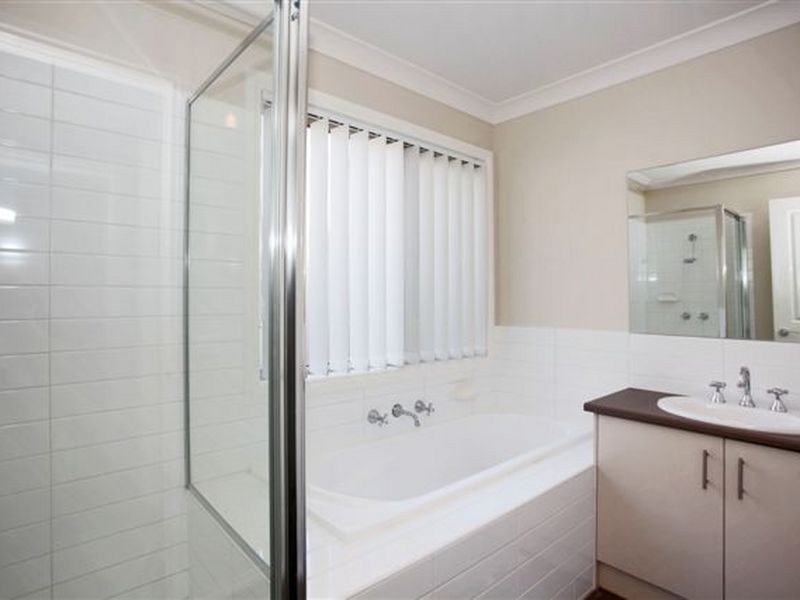 12B Savage Street, Pakenham VIC 3810