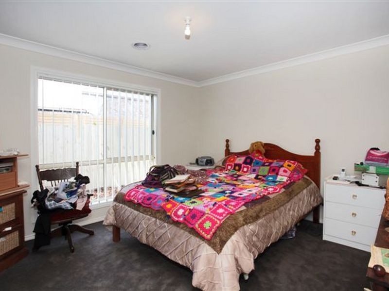 12B Savage Street, Pakenham VIC 3810