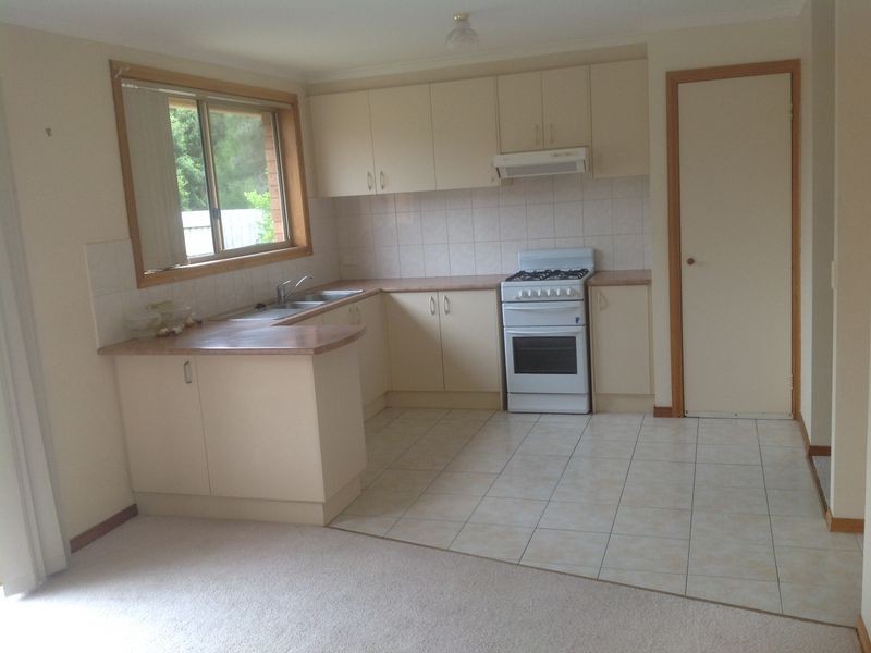 18 Rossi Close, Pakenham VIC 3810