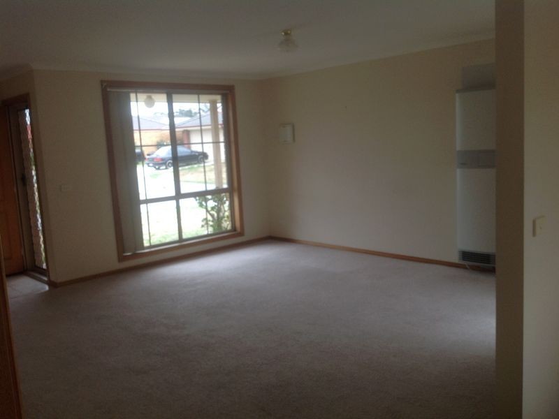 18 Rossi Close, Pakenham VIC 3810