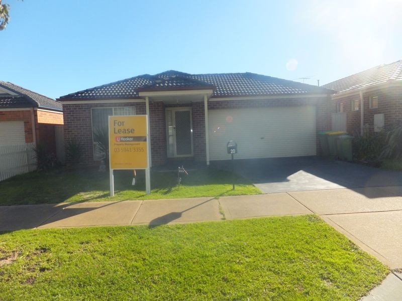 20 Wonboyn Close, Pakenham VIC 3810