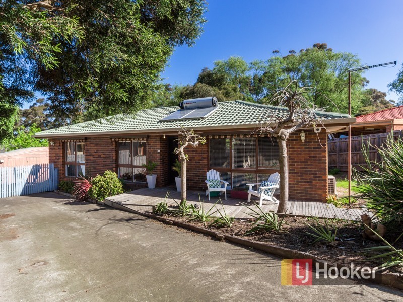 130 Duncan Drive, Pakenham VIC 3810