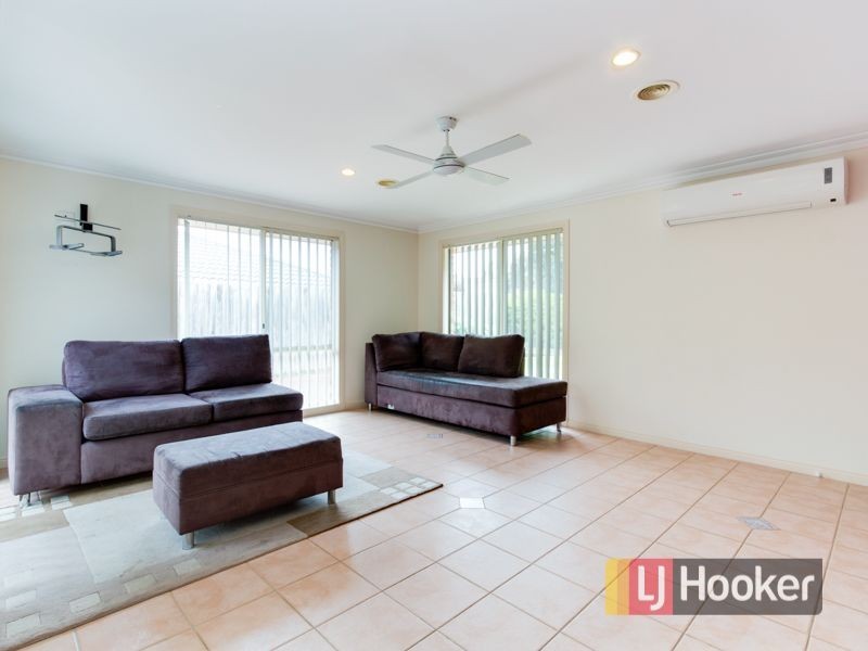 9 Jamie Court, Pakenham VIC 3810