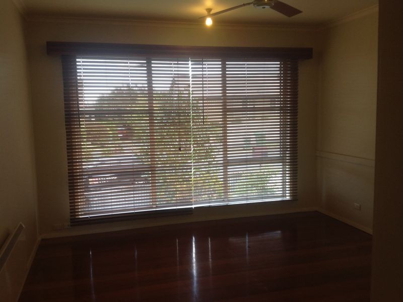 6 Deveney Street, Pakenham VIC 3810