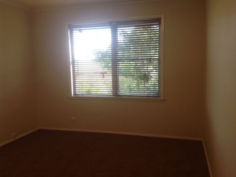 6 Deveney Street, Pakenham VIC 3810