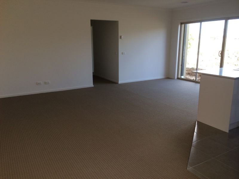 19 Havana Parade, Pakenham VIC 3810