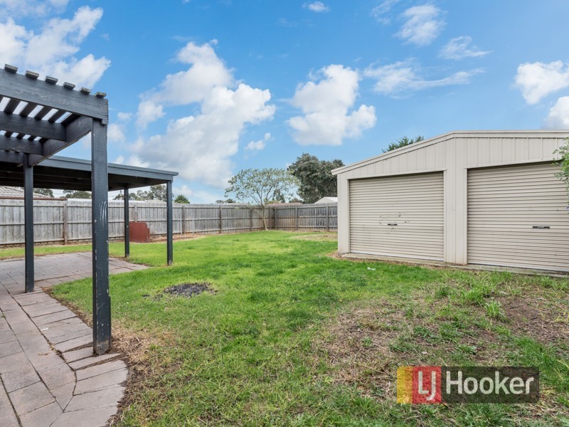 7 Eleanor Court, Pakenham VIC 3810