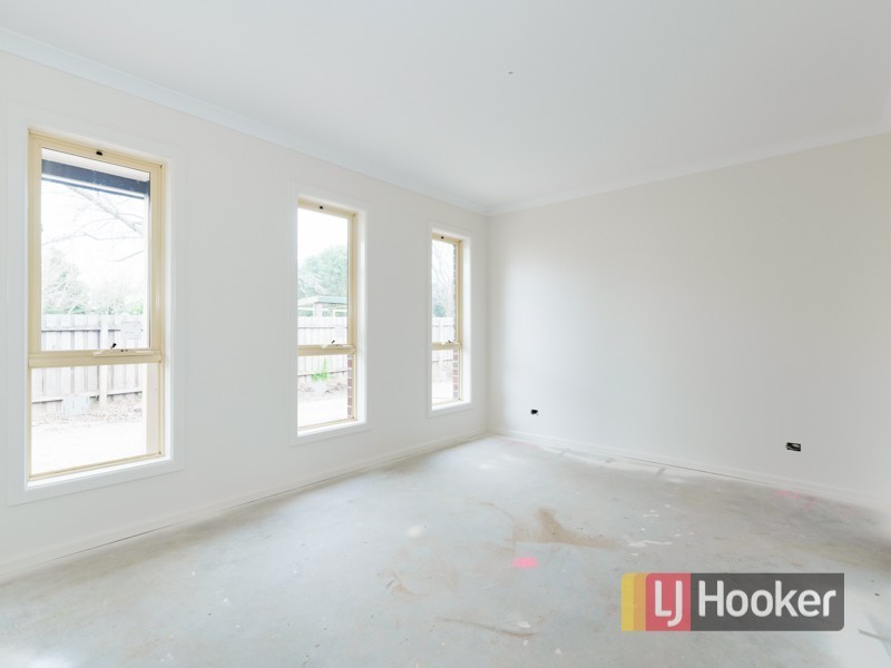 Unit 3/2 Anderson Street, Pakenham VIC 3810