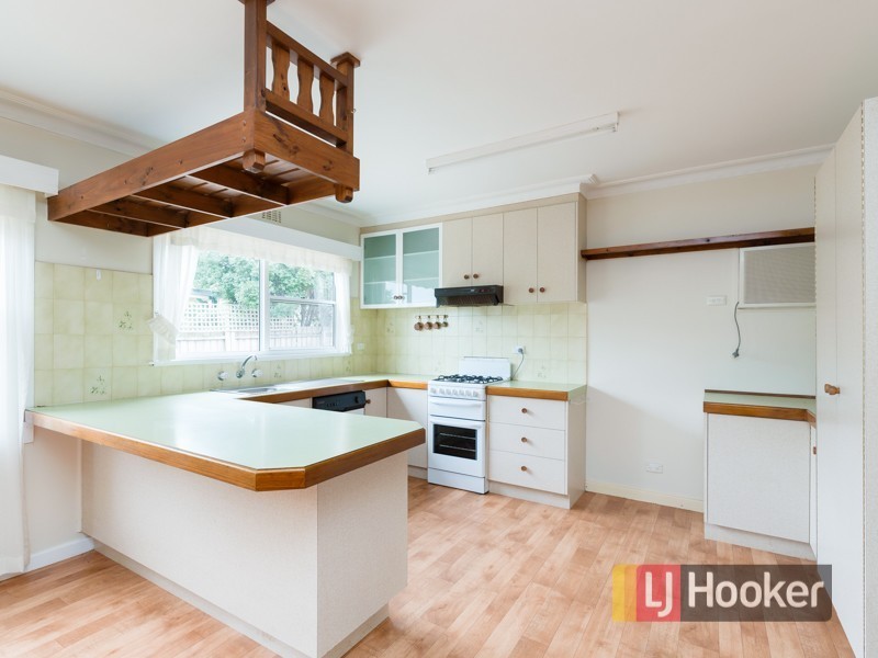 1/2 Anderson Street, Pakenham VIC 3810