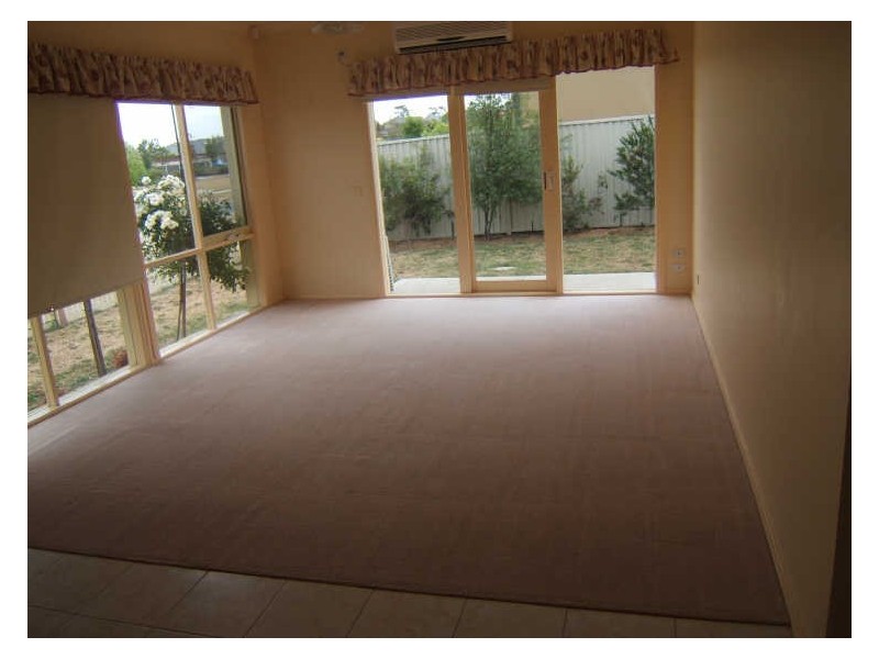 42 Flinders Chase, Pakenham VIC 3810