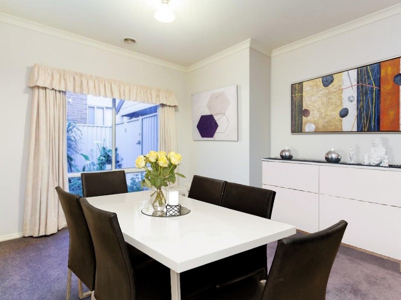 6 The Glen, Pakenham VIC 3810