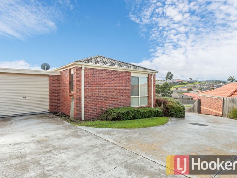 1/5 Glenda Court, Pakenham VIC 3810