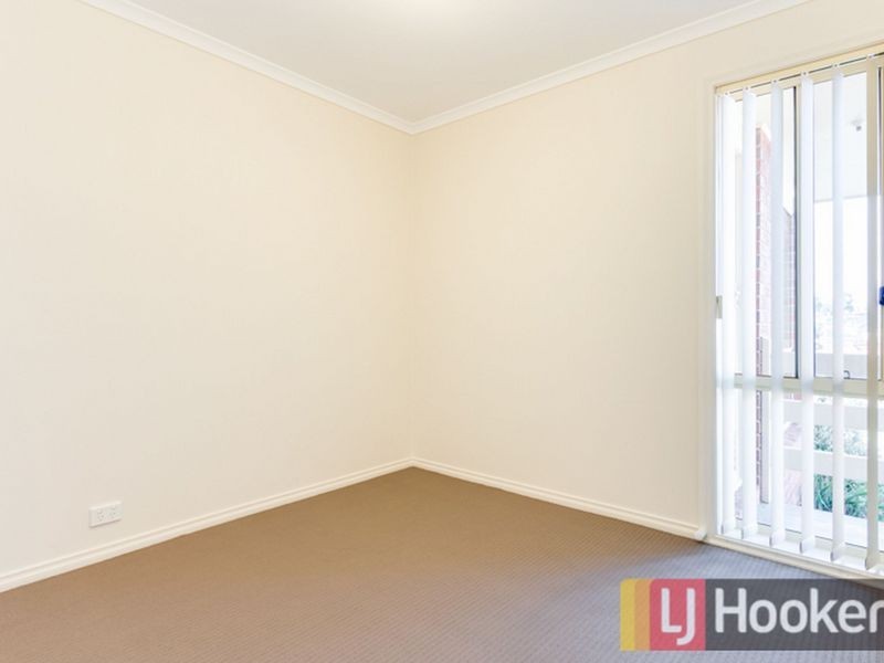 1/5 Glenda Court, Pakenham VIC 3810