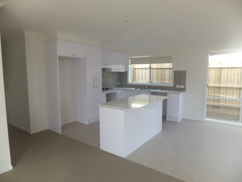 9/37 Jefferson Road, Garfield VIC 3814