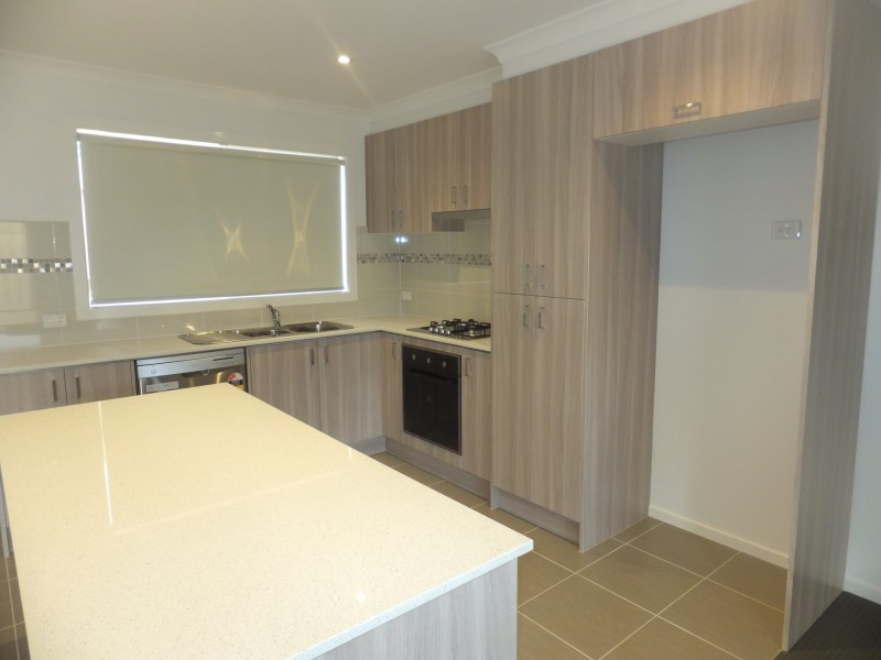 6/37 Jefferson Road, Garfield VIC 3814
