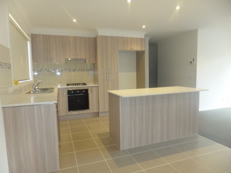 6/37 Jefferson Road, Garfield VIC 3814