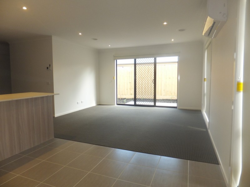 6/37 Jefferson Road, Garfield VIC 3814
