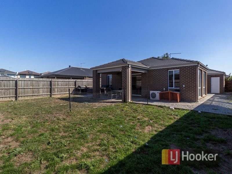34 Verdant Avenue, Officer VIC 3809