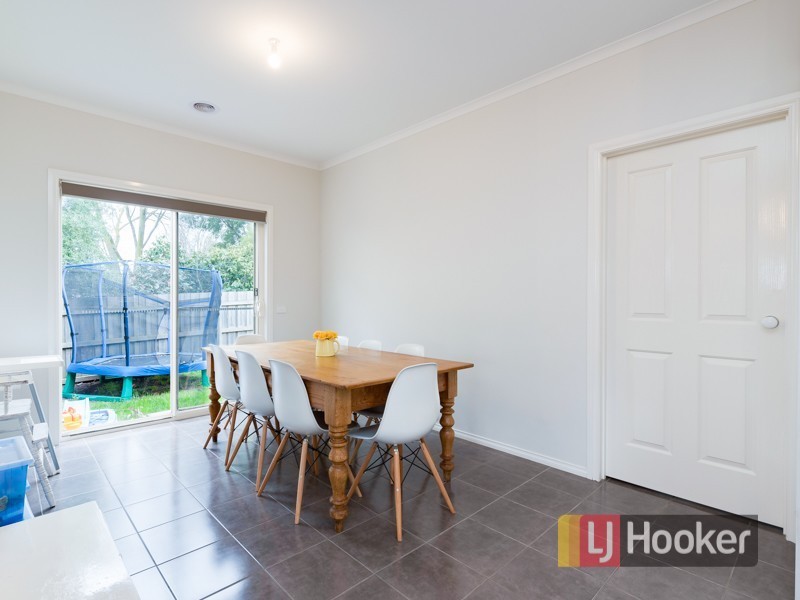 1/7 Elrona Court, Pakenham VIC 3810