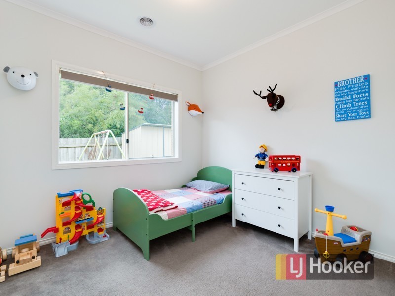 1/7 Elrona Court, Pakenham VIC 3810