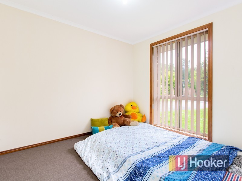 1/11-13 Carlyle Street, Pakenham VIC 3810