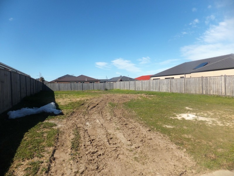 55 Greendale Boulevard, Pakenham VIC 3810