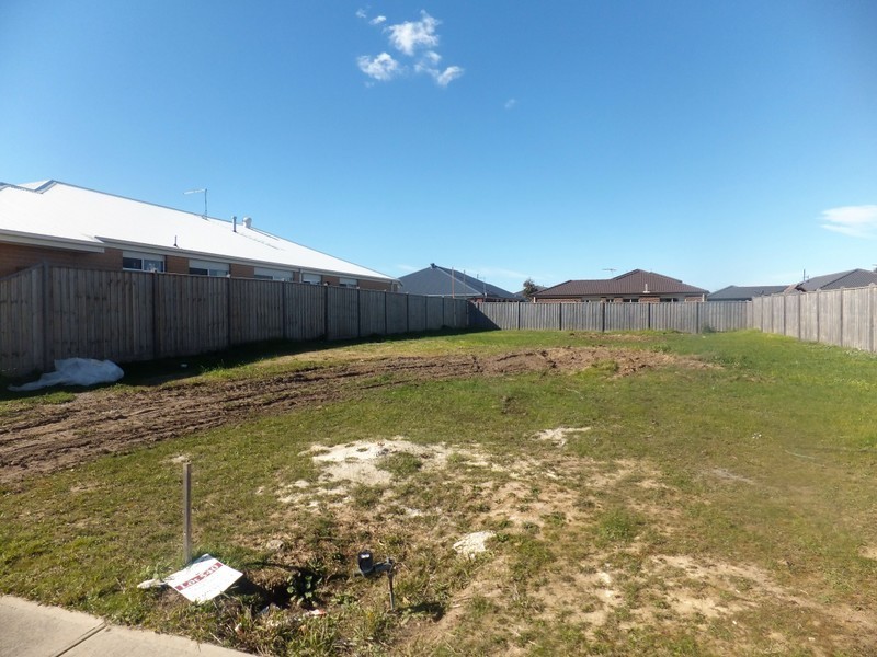 55 Greendale Boulevard, Pakenham VIC 3810