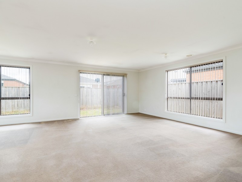 5 Rockford Street, Pakenham VIC 3810