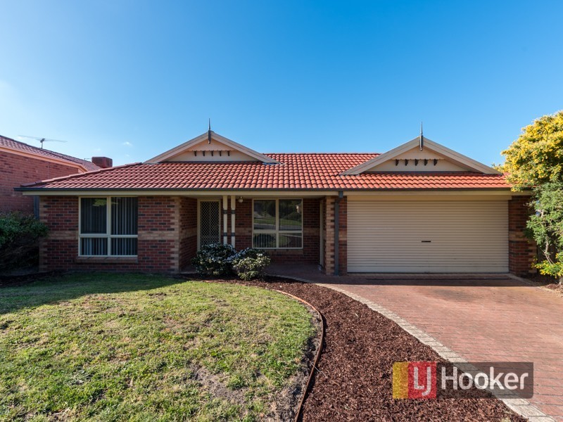 46 Ben Drive, Pakenham VIC 3810