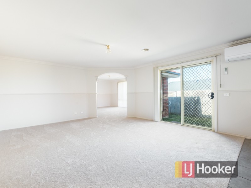 46 Ben Drive, Pakenham VIC 3810