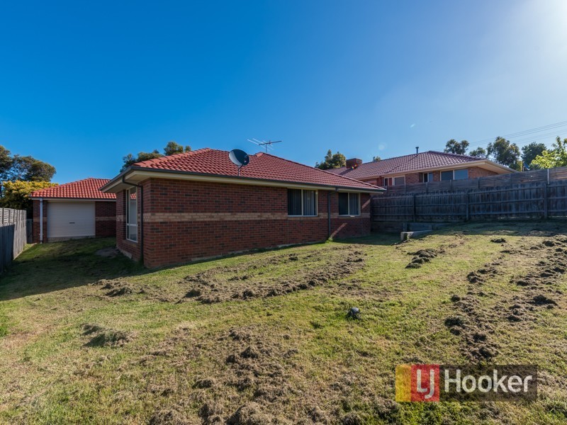 46 Ben Drive, Pakenham VIC 3810