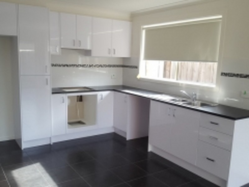 8/5 Syme Road, Pakenham VIC 3810