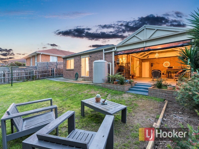 29 Ash Crescent, Pakenham VIC 3810