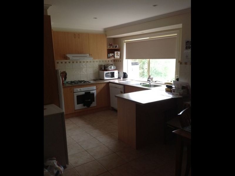 1/21 Pakenham Road, Pakenham VIC 3810