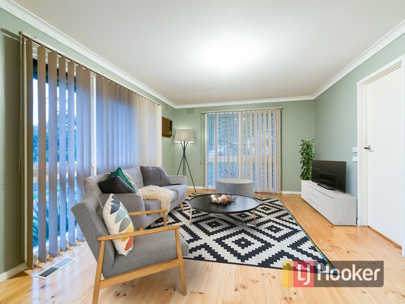 11 Thwaites Road, Pakenham VIC 3810