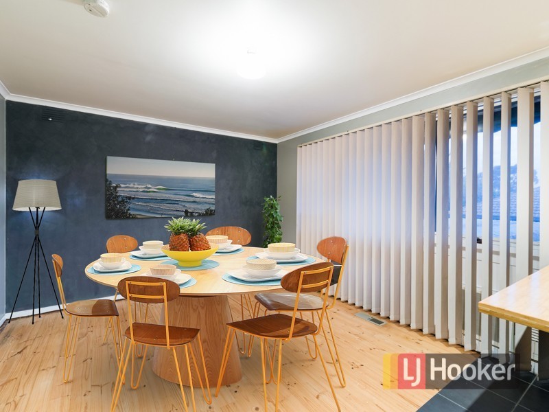 11 Thwaites Road, Pakenham VIC 3810