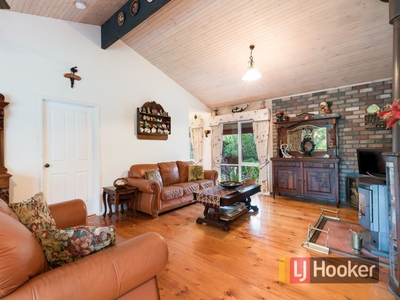 685 Bessie Creek Road, Nar Nar Goon North VIC 3812