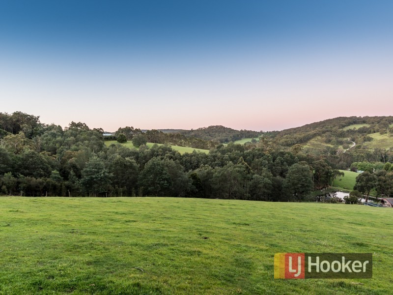 685 Bessie Creek Road, Nar Nar Goon North VIC 3812