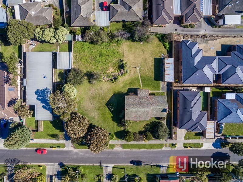 1-3 Savage Street, Pakenham VIC 3810