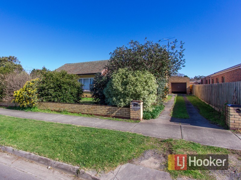 1-3 Savage Street, Pakenham VIC 3810
