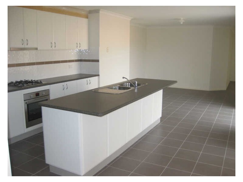 9 Olivia Court, Pakenham VIC 3810