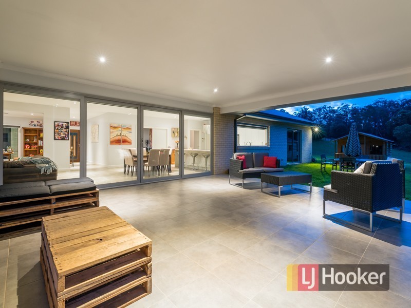 15 Twin Creeks Road, Pakenham Upper VIC 3810