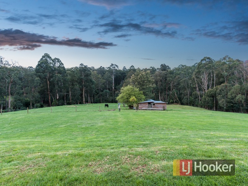 15 Twin Creeks Road, Pakenham Upper VIC 3810