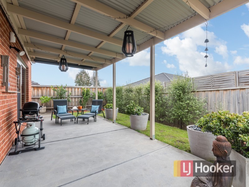 17/3 Manor View, Pakenham VIC 3810