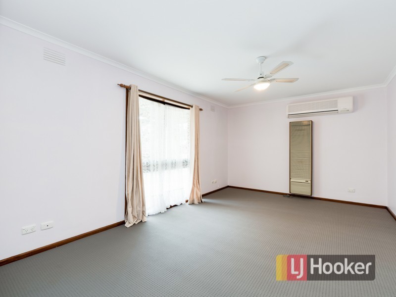 2 Kraft Court, Pakenham VIC 3810